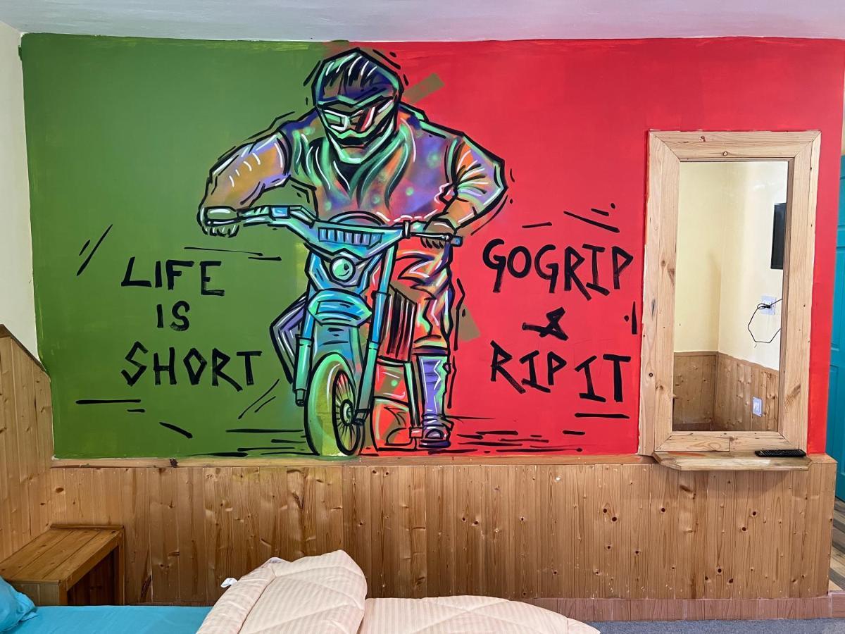 The Vagabond Manali Hostel Luaran gambar